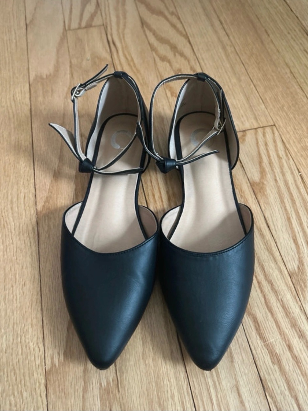 Journee Collection Black Pointed Ankle-Strap Flats